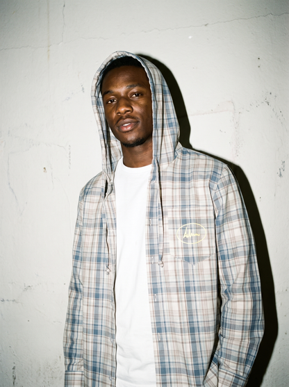 STRIPED HOODED SHIRT