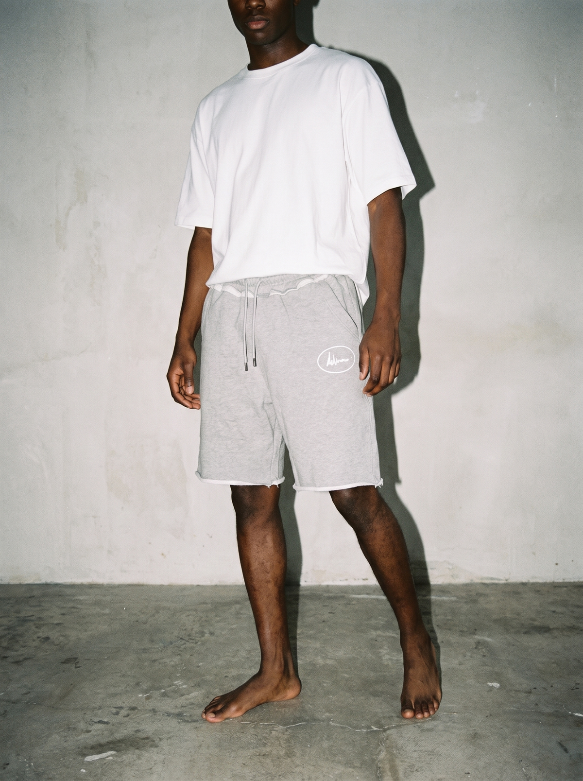 ESSENTIAL JOGGER SHORT